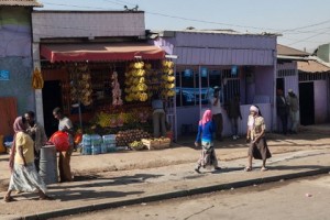 Few paved streets, everyone walks